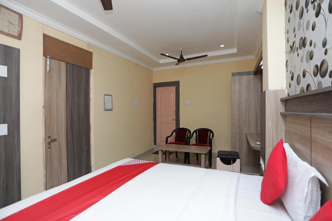 Oyo 4065 Hotel Richi Bhubaneswar Ngoại thất bức ảnh